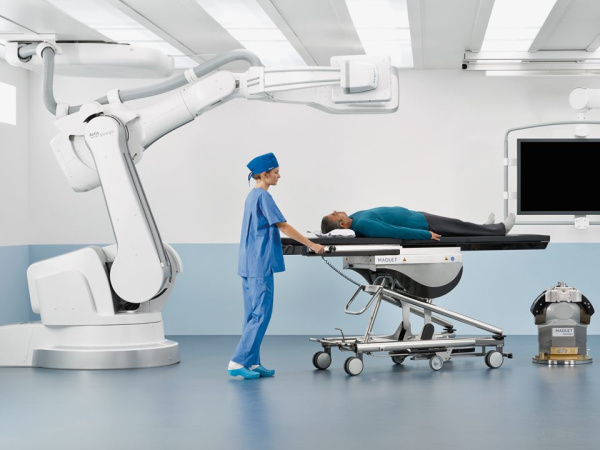 Siemens Artis zeego (многоосевая система)