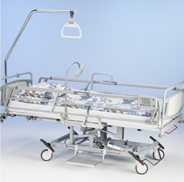 Больничная функциональная кровать с фиксированной высотой Futura Plus (825Ф)